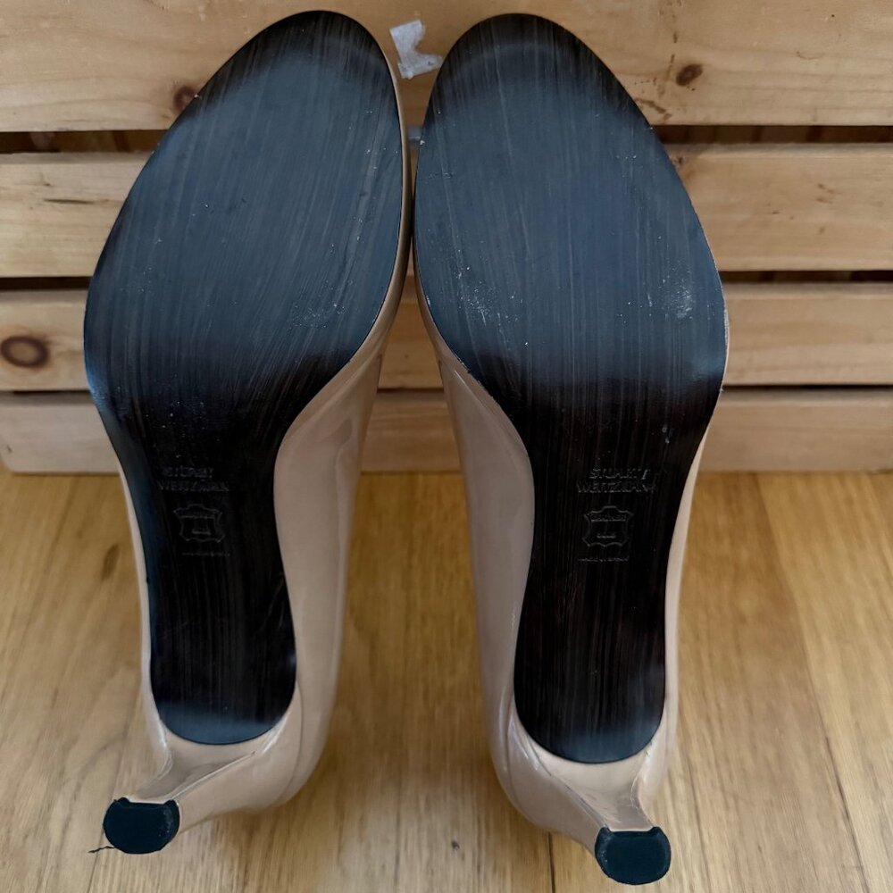 Stuart Weitzman Size 9M Nude Beige Patent Leather Round Toe Stiletto Heel Pumps - Picture 9 of 16